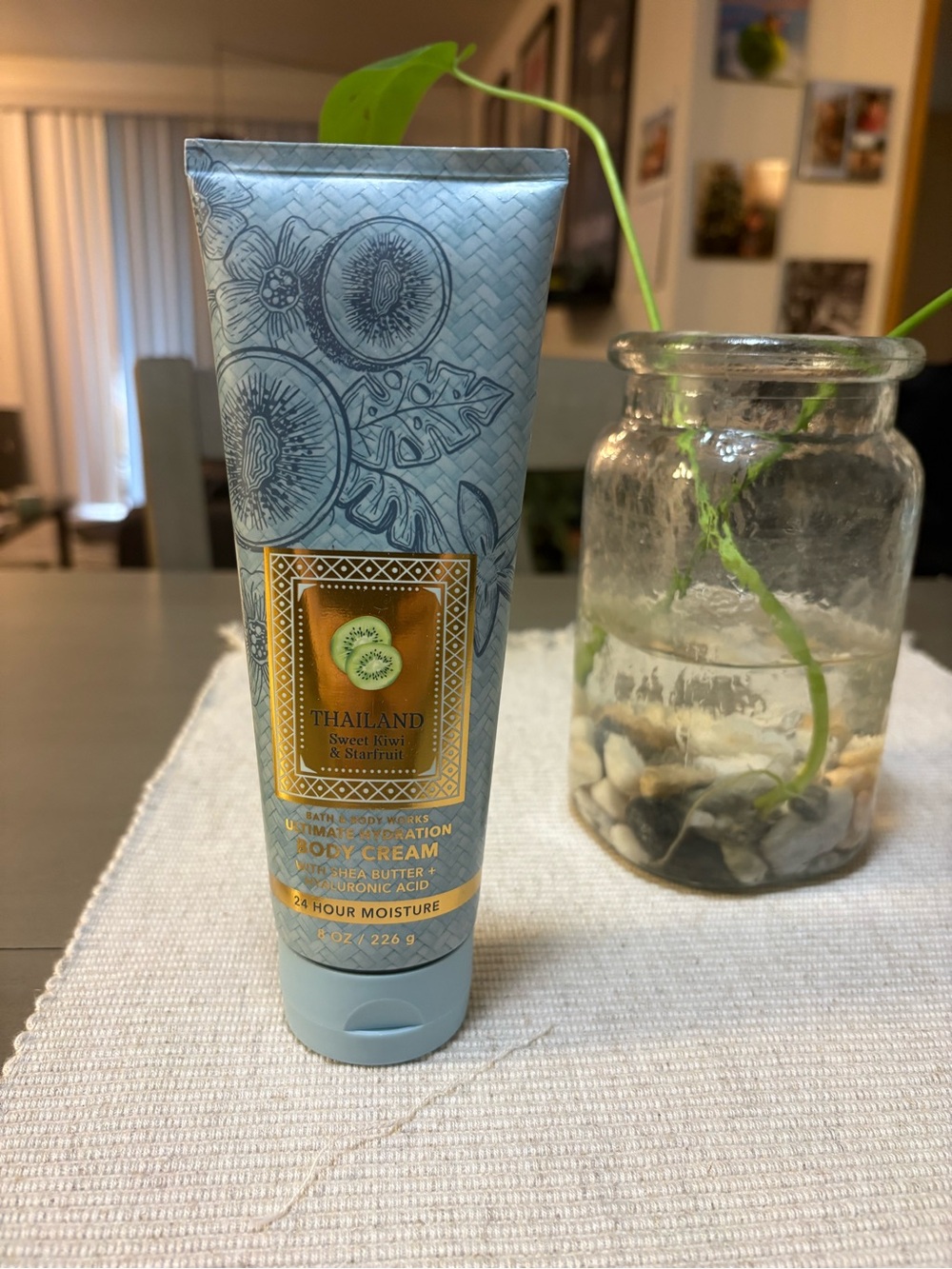 Bath & Body Works Light Blue Thailand Sweet Kiwi & Starfruit Body Cream